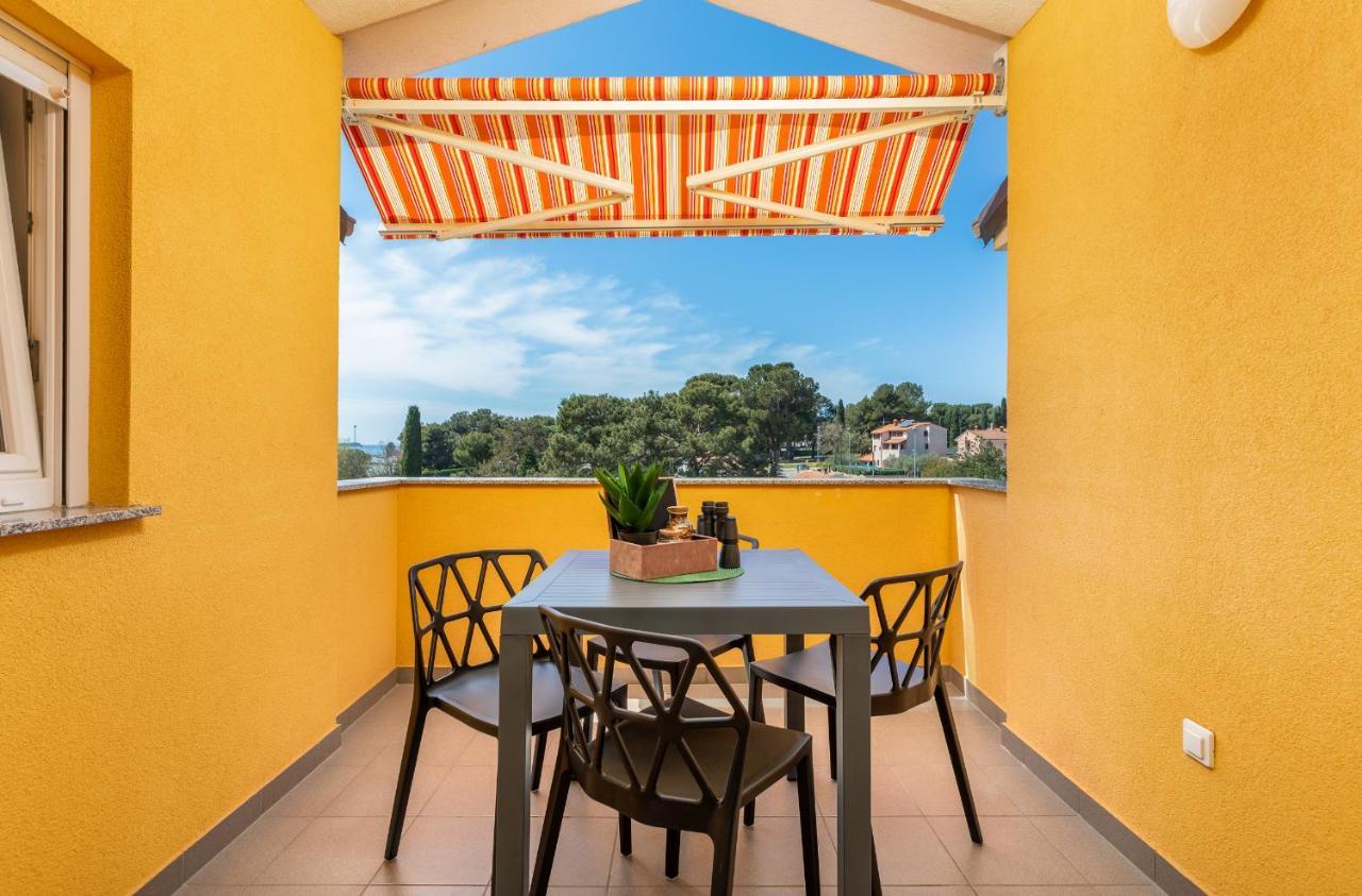 Apartment Vito With Sea View Fažana Екстериор снимка